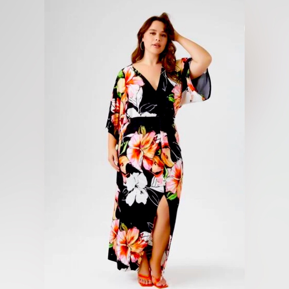 Floral Kimono Dress - Plus Size